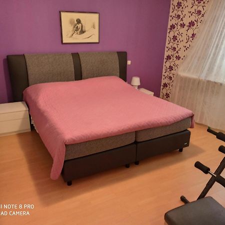 Apartments Roncevic ザダル エクステリア 写真