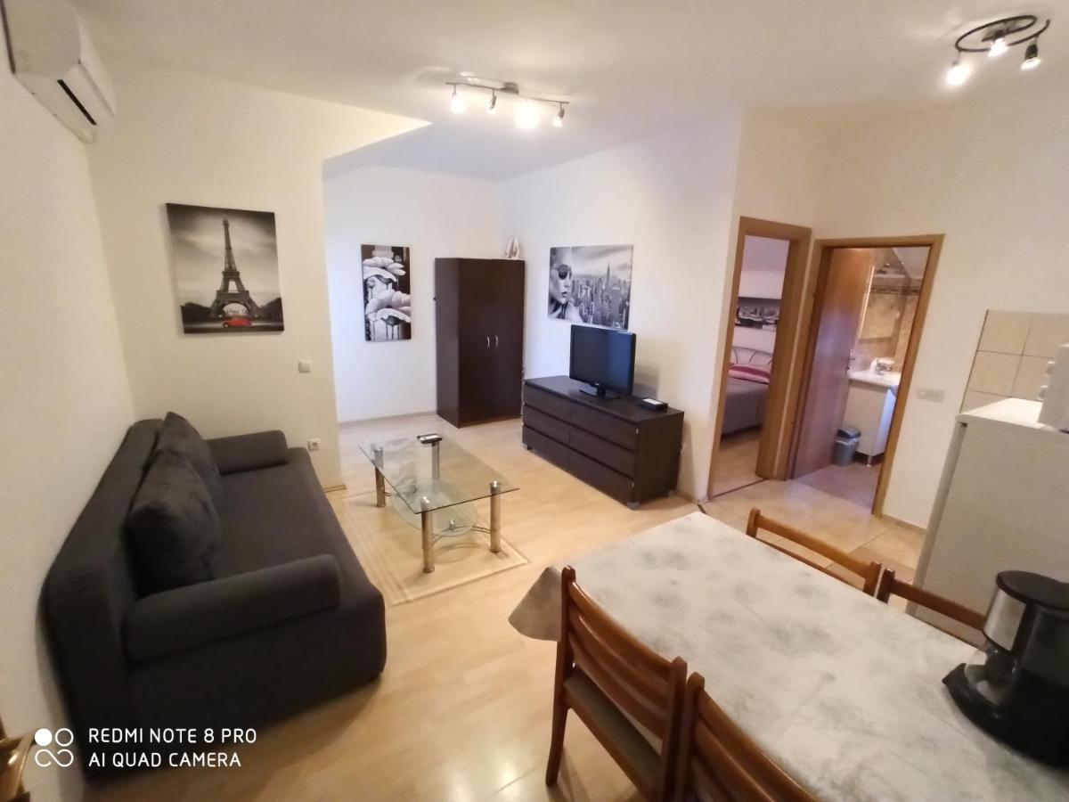 Apartments Roncevic ザダル エクステリア 写真