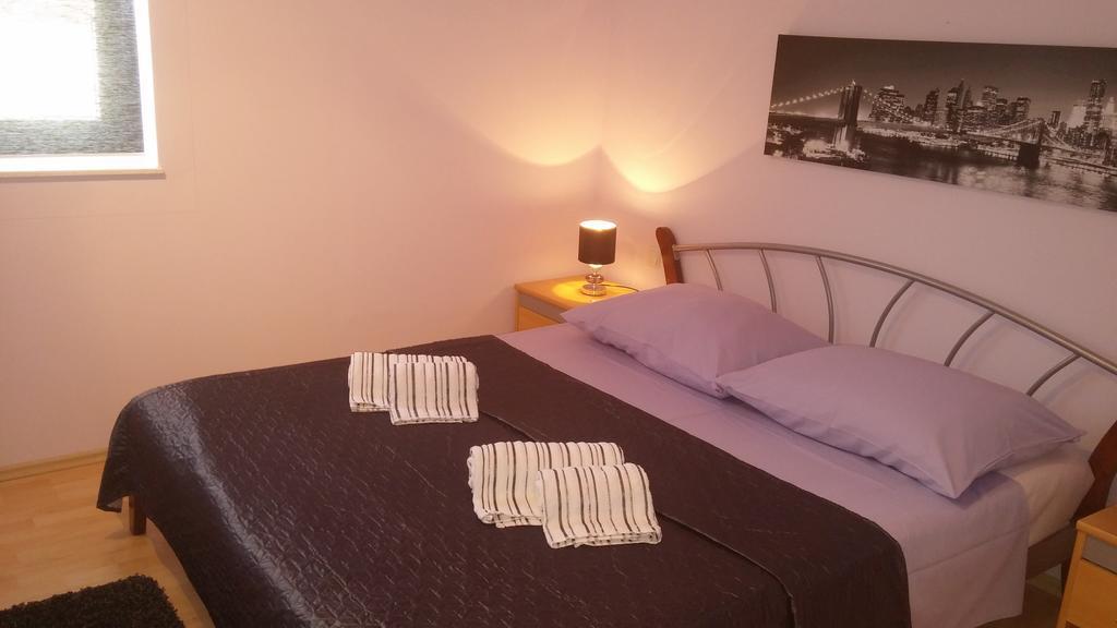 Apartments Roncevic ザダル 部屋 写真