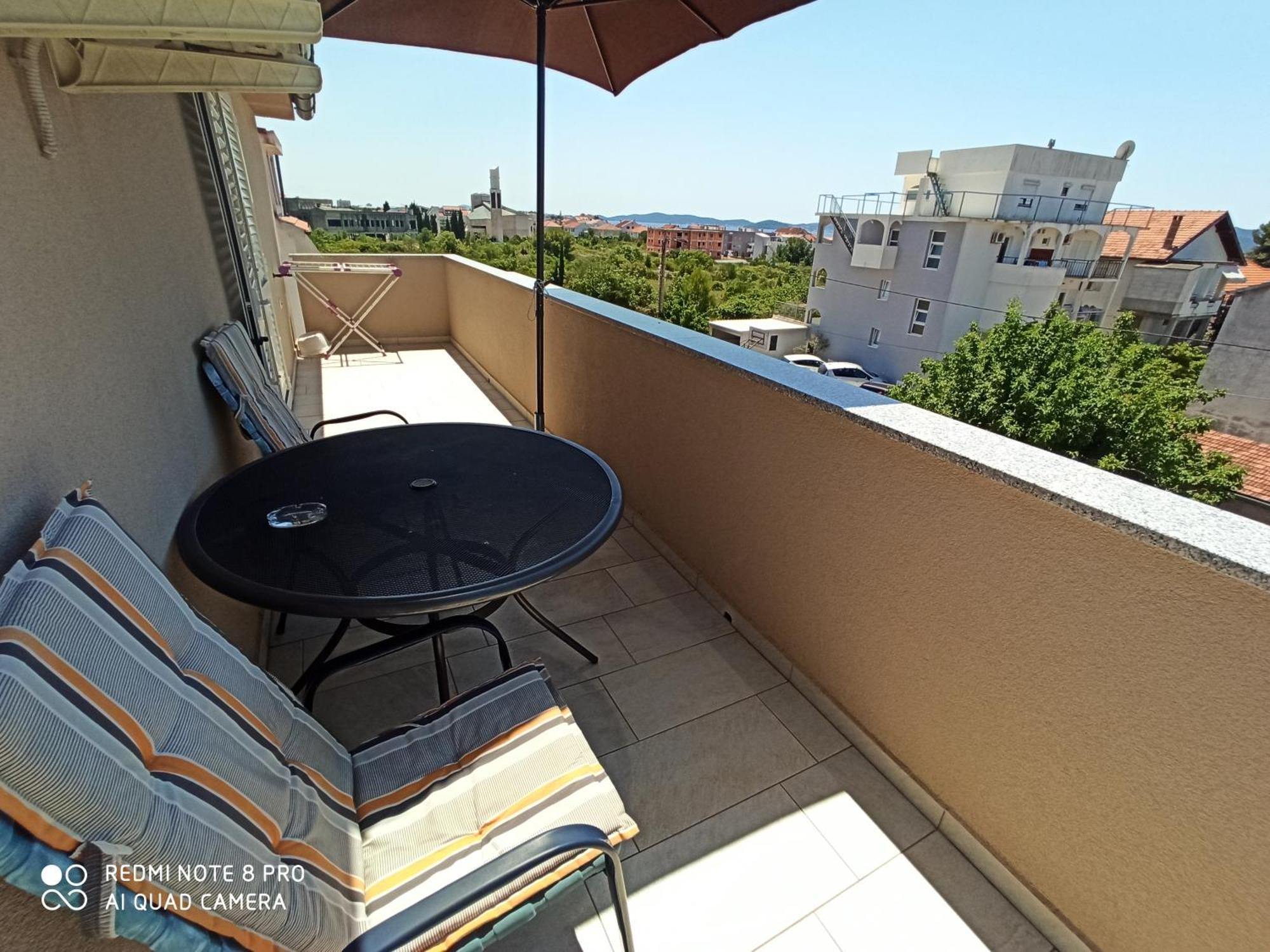 Apartments Roncevic ザダル 部屋 写真