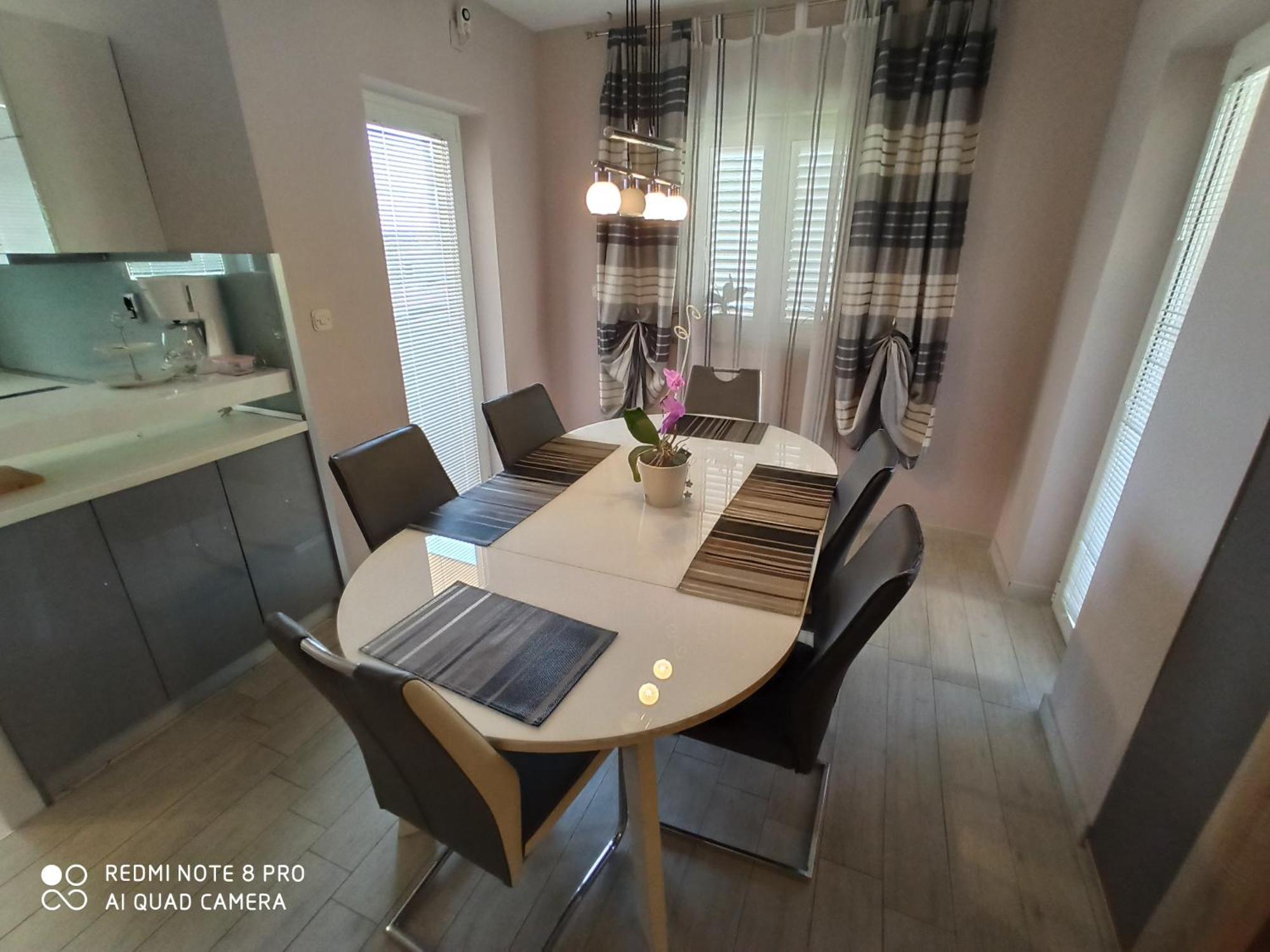 Apartments Roncevic ザダル 部屋 写真