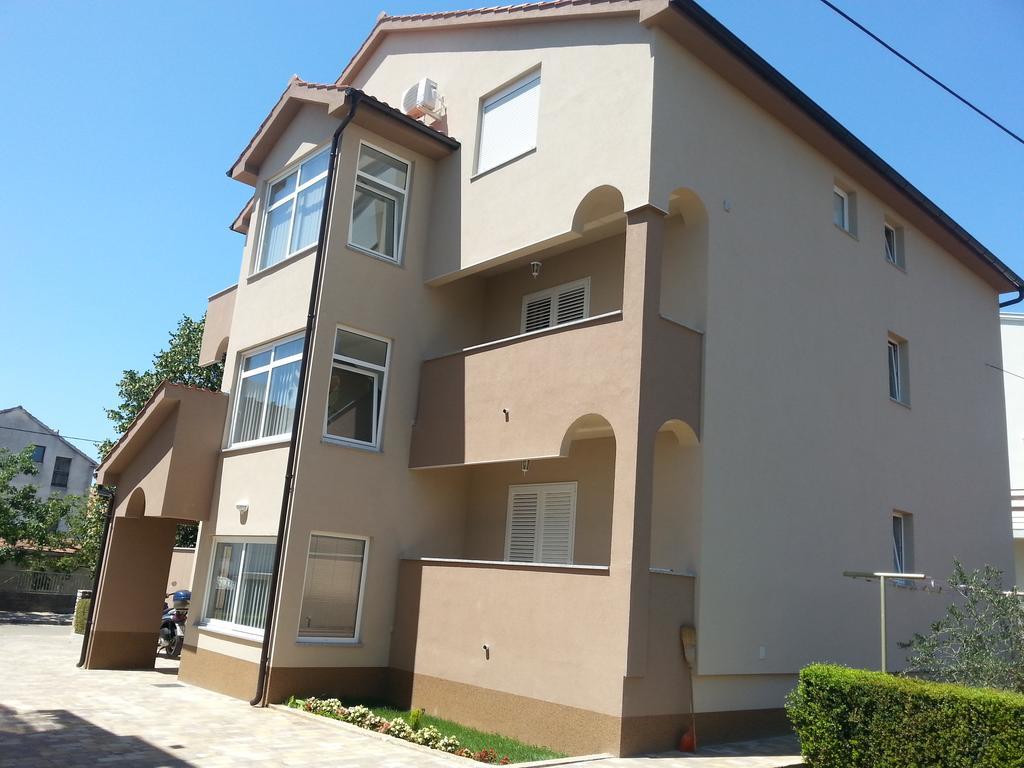 Apartments Roncevic ザダル 部屋 写真