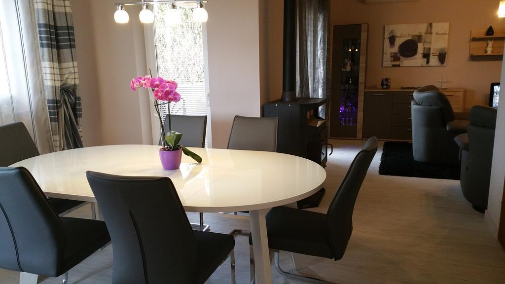 Apartments Roncevic ザダル 部屋 写真